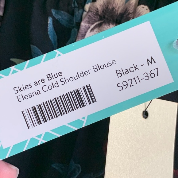 Skies are Blue Eleana Cold Shoulder Blouse - Picture 11 of 12